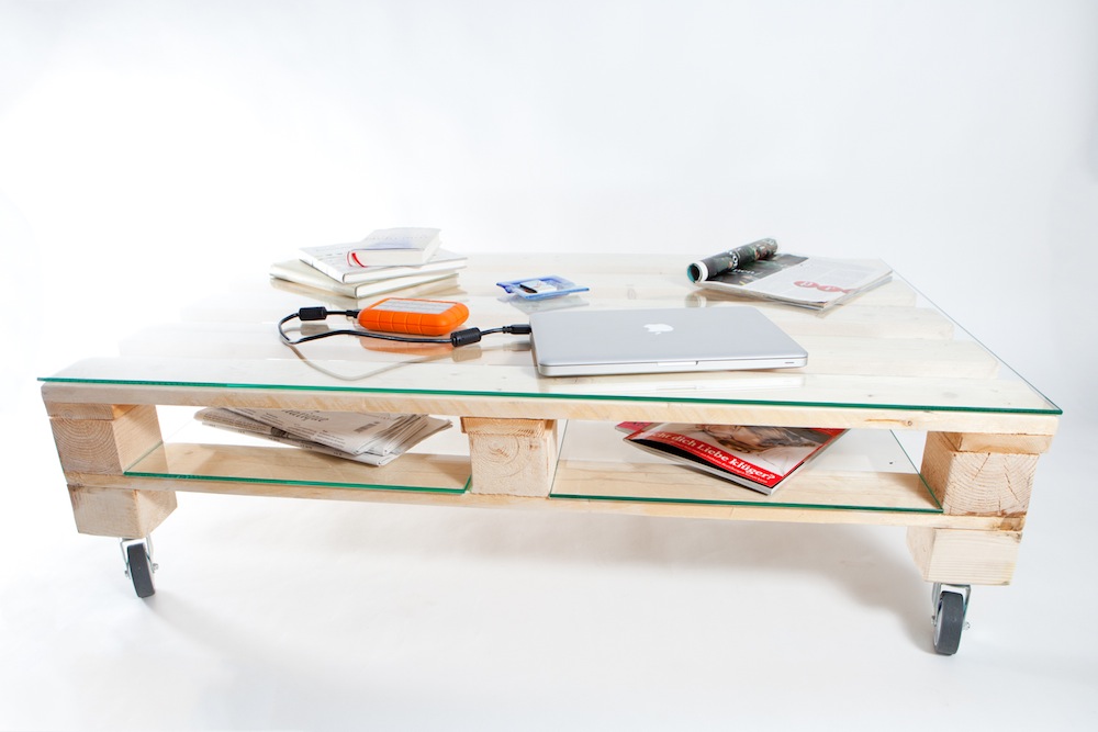 Europalette als Couchtisch